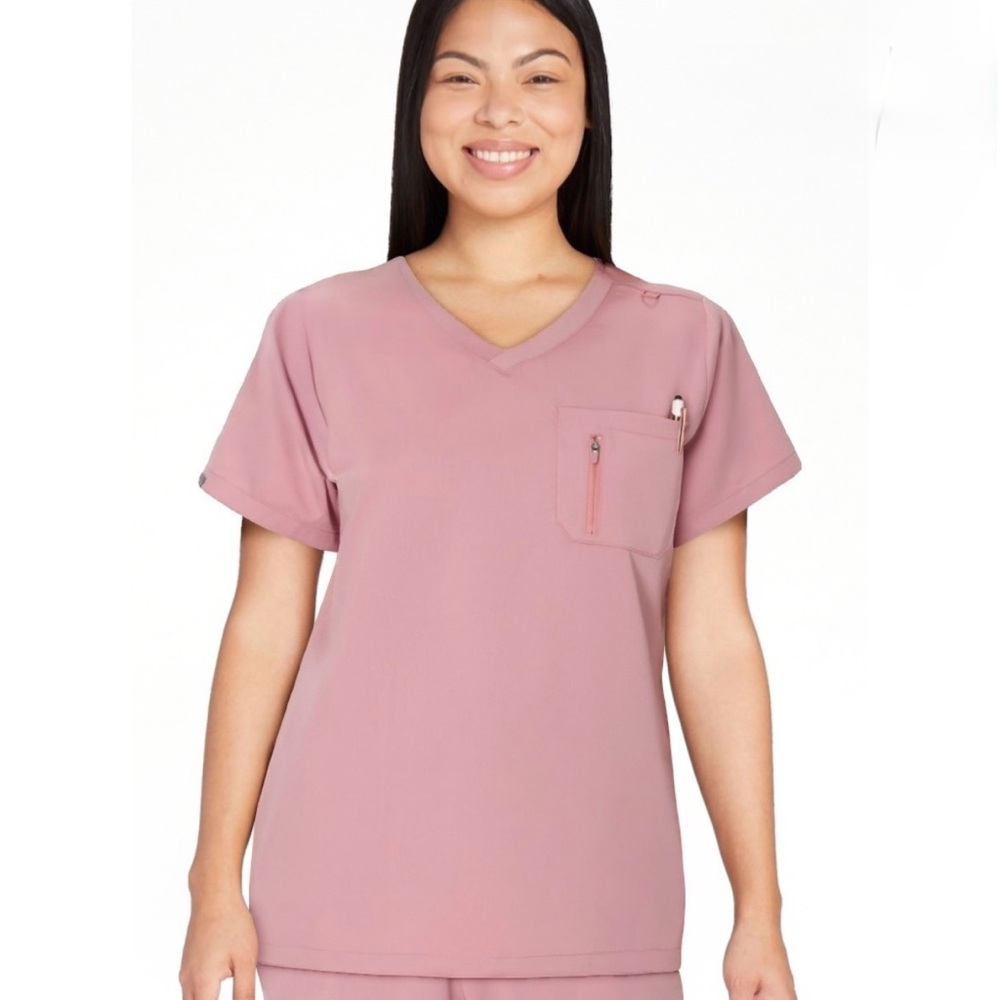 Hanes short sleeved scrubs top size L